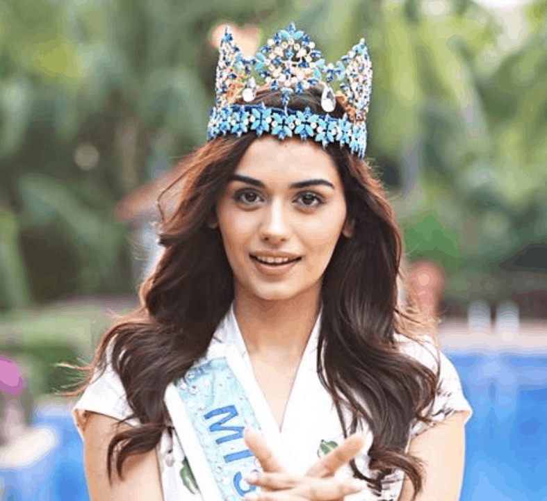 Manushi chhillar Age