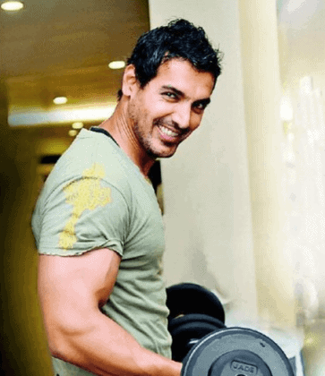 John Abraham Biography, Height, Weight, Age, Affair, Family, Wiki