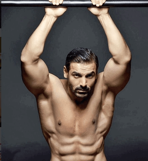 John Abraham Biography, Height, Weight, Age, Affair, Family, Wiki
