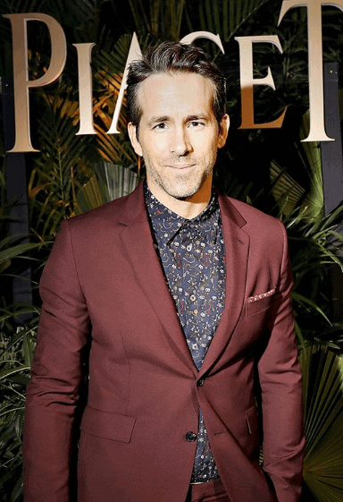 Ryan Reynolds Biography, Height, Weight, Age, Affair, Family, Wiki