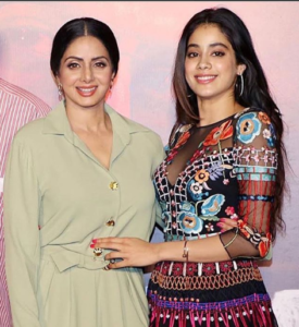 Janhvi Kapoor with her mother