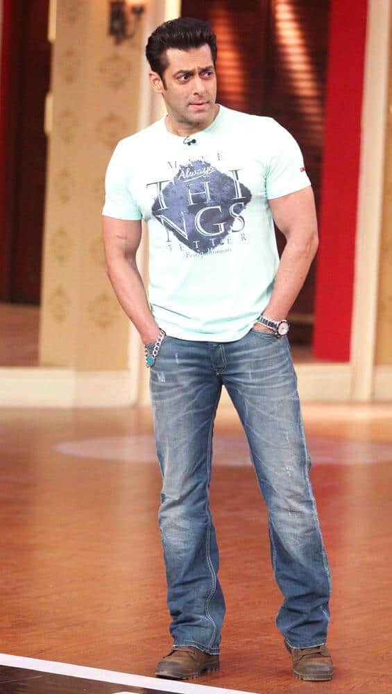 Salman Khan Standing Both Hands In Pocket