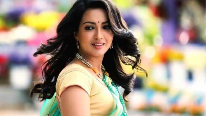 Catherine Tresa Biography
